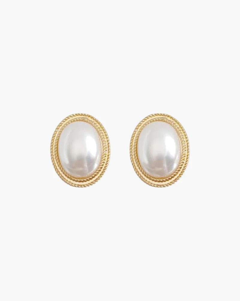 Radiance Oval Pearl Studs