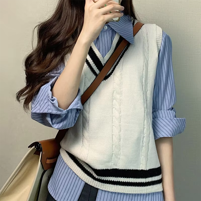 Lady's Rich Sweater Vest